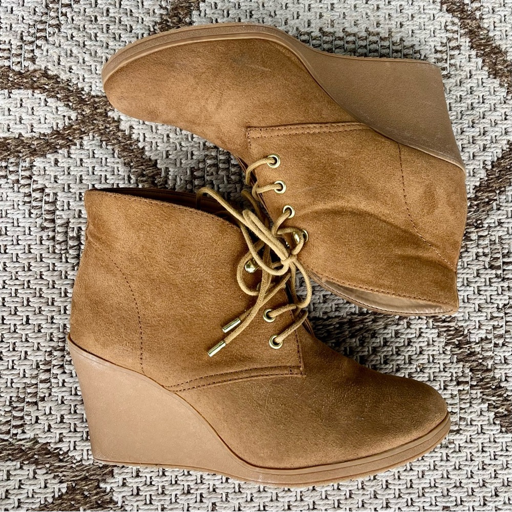Suede Wedge Ankle Boots 9 neutral tan - Picture 4 of 7